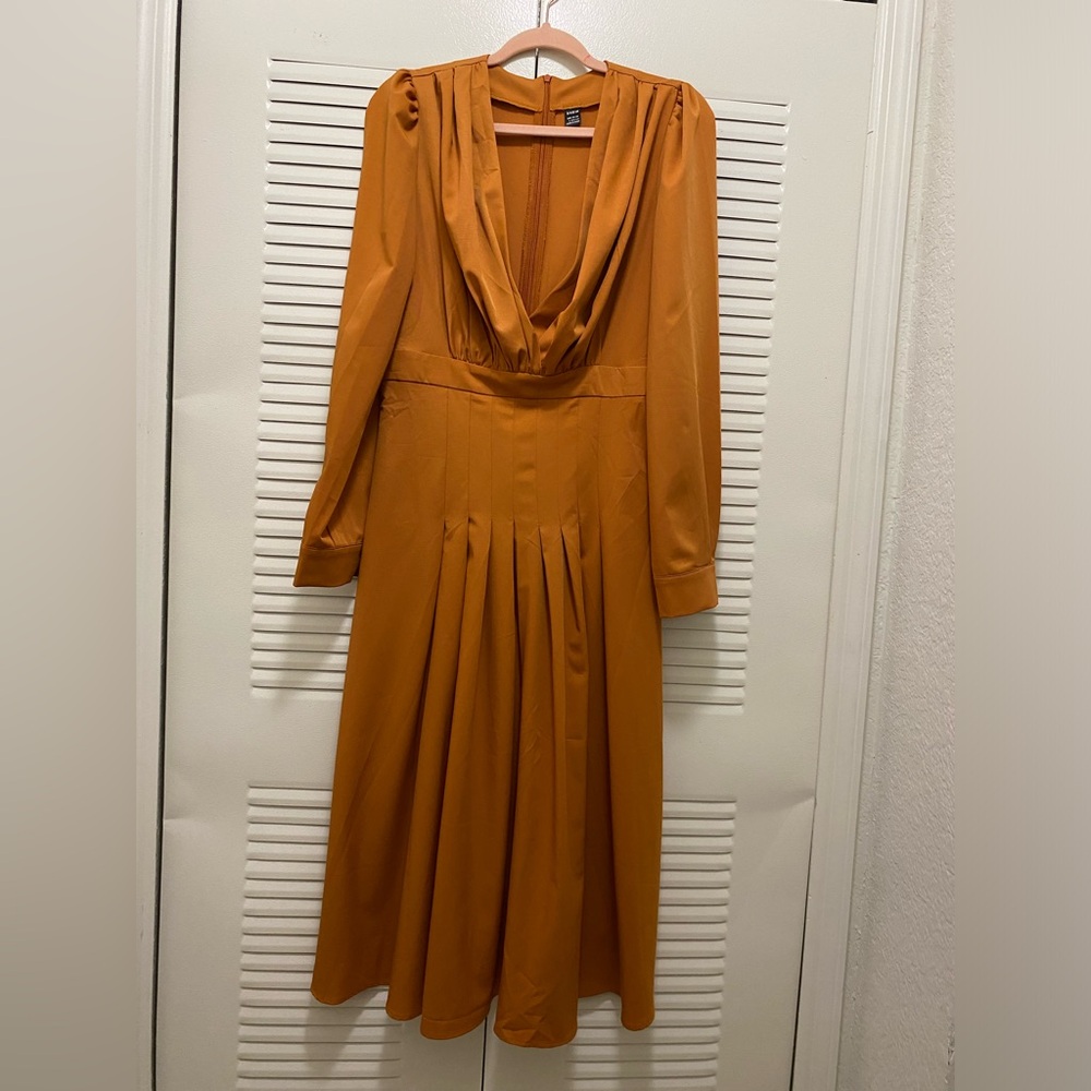 Elegant Orange Midi Dress